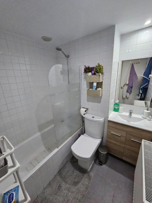 Comodo Apartamento En Madrid Exterior photo